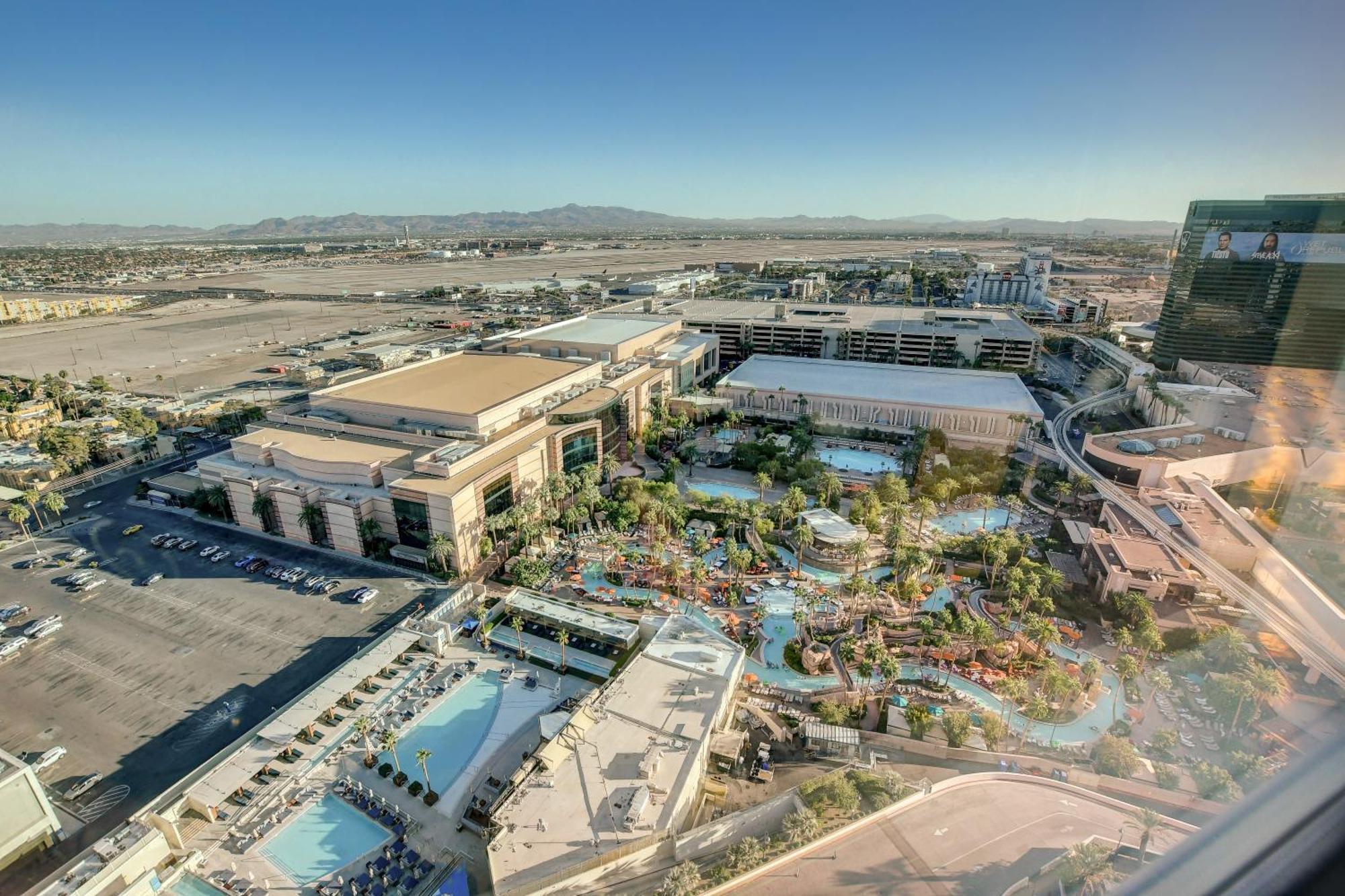 Classic Suite Mgm Signature 25Th Flr Pool View Las Vegas Exteriér fotografie